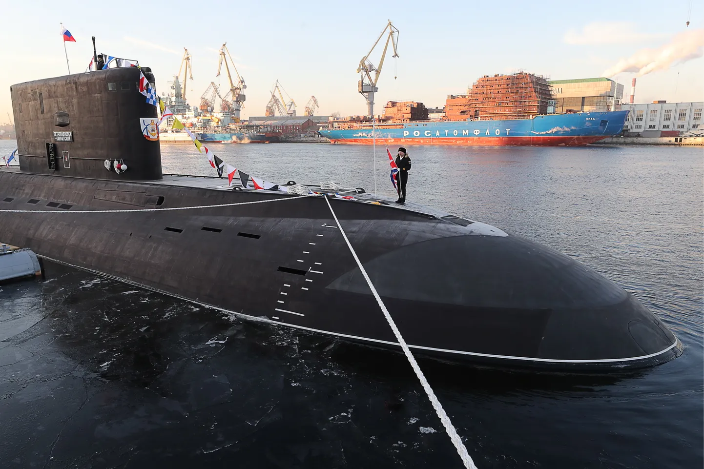 Российская подводная лодка.