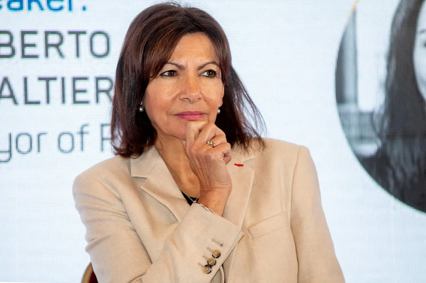 Parīzes mēre Anna Idalgo