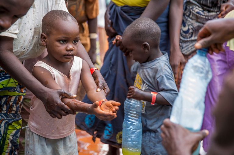Väike poiss Nyarugusu põgenikelaagris. Foto: HANDOUT/REUTERS/Scanpix