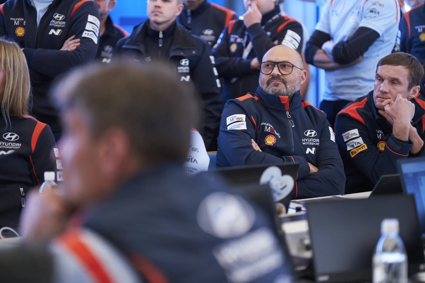 Christian Loriaux (keskel) Jaapani MM-rallil.
