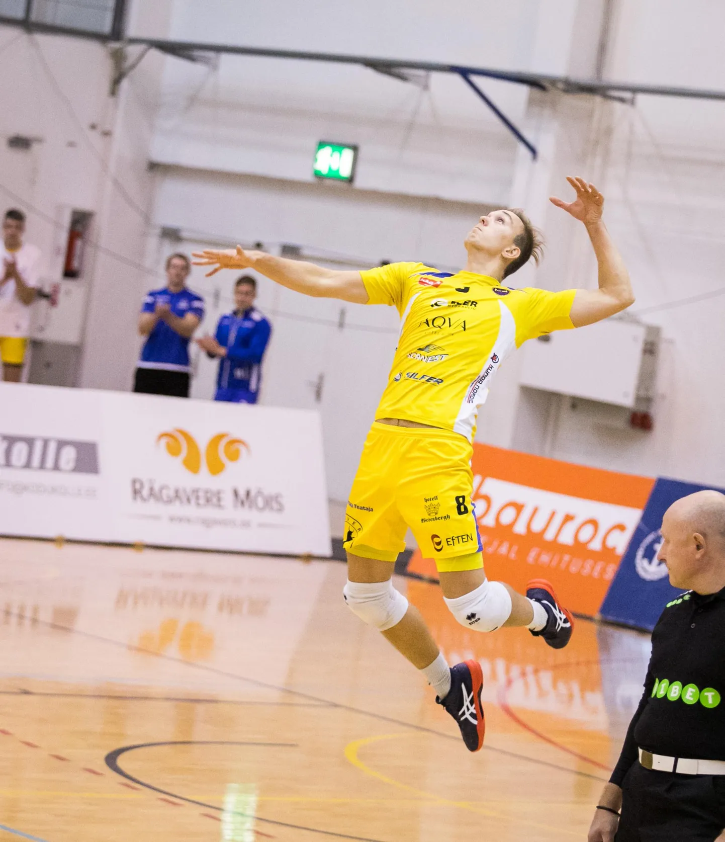 Eesti meistrivõistluste esimeses veerandfinaalkohtumises jäi Rakvere Võrkpalliklubi 0:3 alla Selver Tallinna meeskonnale.