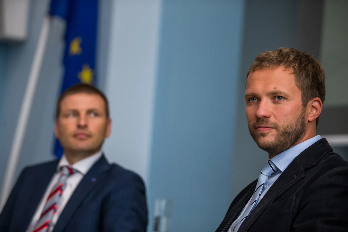 Siseminister Hanno Pevkur ja sotsiaalkaitseminister Margus Tsahkna tutvustasid täna Tallinnas siseministeeriumis omavalitsusjuhtidele pagulasteemat.