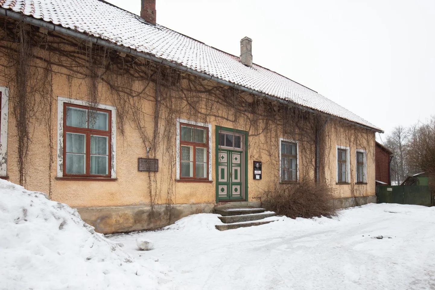 Lossi tänav 2 saab muinsuskaitsjatelt katuse restaureerimiseks 100 000 eurot.