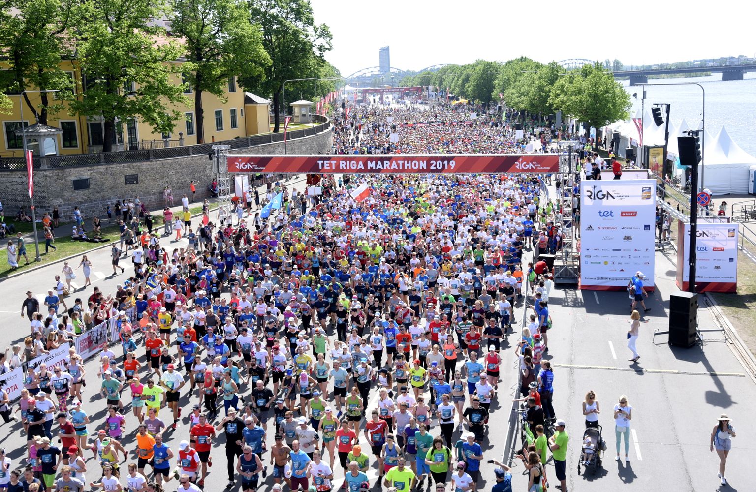 Rīgas maratons (dalībnieki startā)