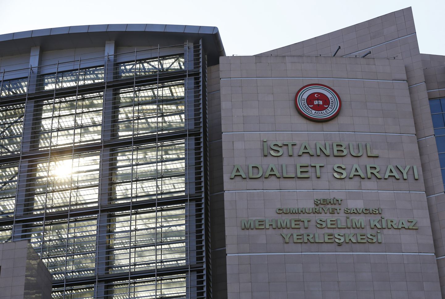 Kohtumaja Türgis Istanbulis, kus ajakirjanikud süüdi mõisteti.