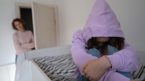 «Суицид - это крик о помощи»: эстонский психолог объясняет причины страшных поступков подростков