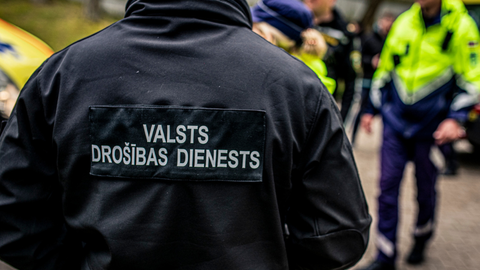 Izbeigts viens no kriminālprocesiem par iespējamo spiegošanu Krievijas interesēs