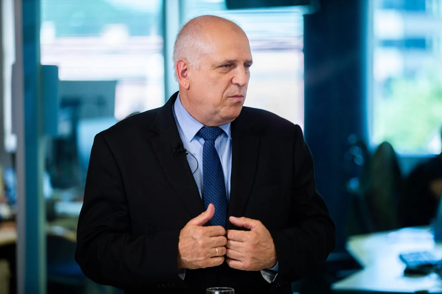 Maaeluminister Mart Järvik.