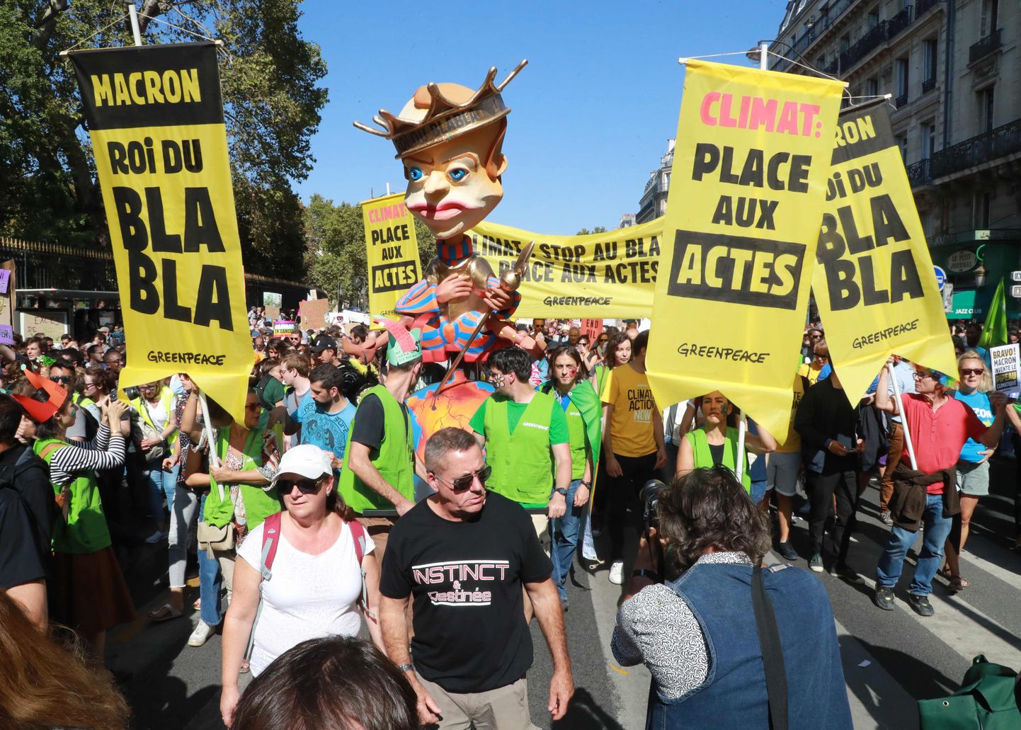Prantsuse kliimaaktivistid marssimas 21. septembril Pariisi tänavatel.
