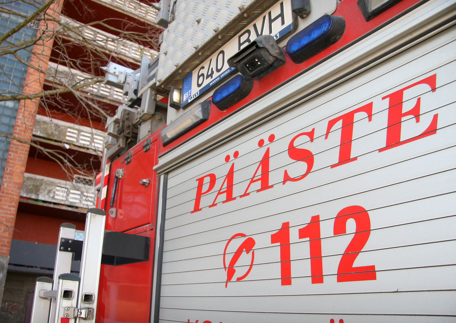 Päästeauto.