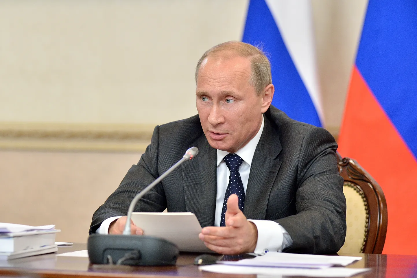 Kara noziedznieks Vladimirs Putins.