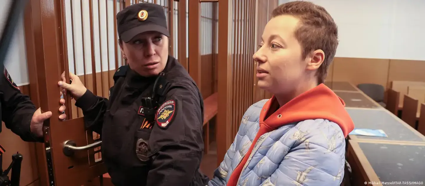 Женя Беркович в зале суда, май 2023