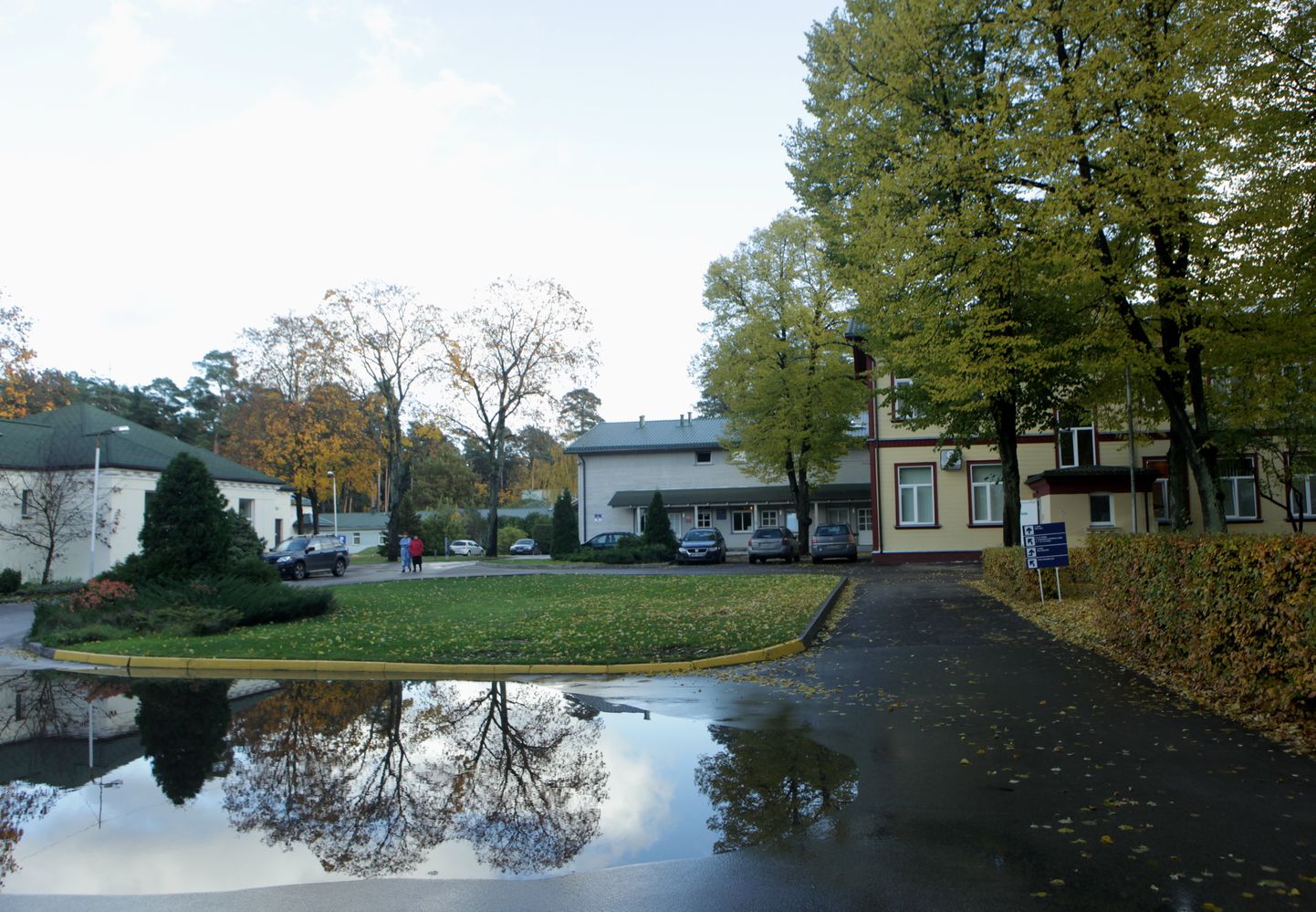 Территория больницы Латвийского центра инфектологии