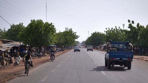 Mali lõunaosas sai bussiõnnetuses surma 22 inimest