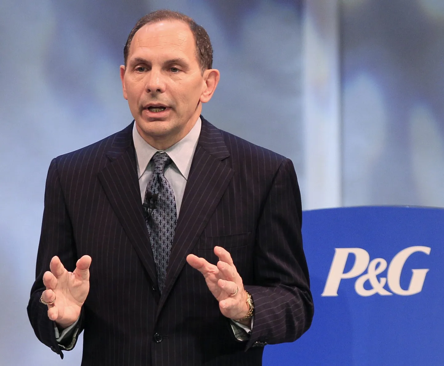 Procter & Gamble toob survet reklaamiturule. Firma juht Robert A. McDonald.