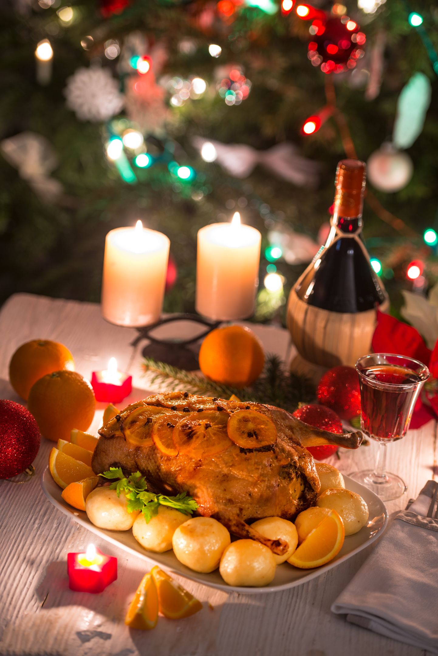 Jõululaual võib olla palju toitu, aga see ei tähenda, et kõike tuleks süüa.