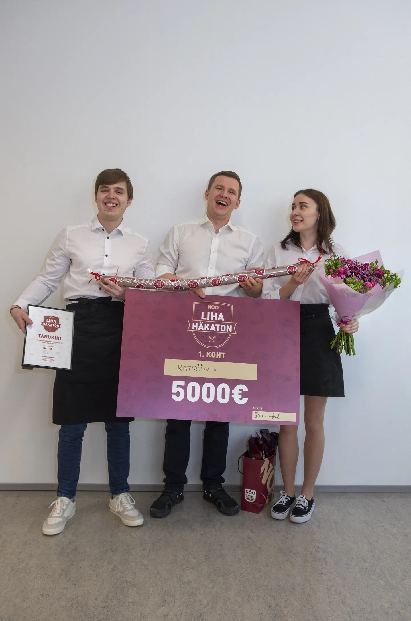 Lihahäkatroni žürii valis võitjaks tiimi Katriin II (koosseisus Katriin-Loviis Viltsin, Martin Pent ja Mihkel Tammaru) ja nende veisesüdamest valmistatud südamepallid.