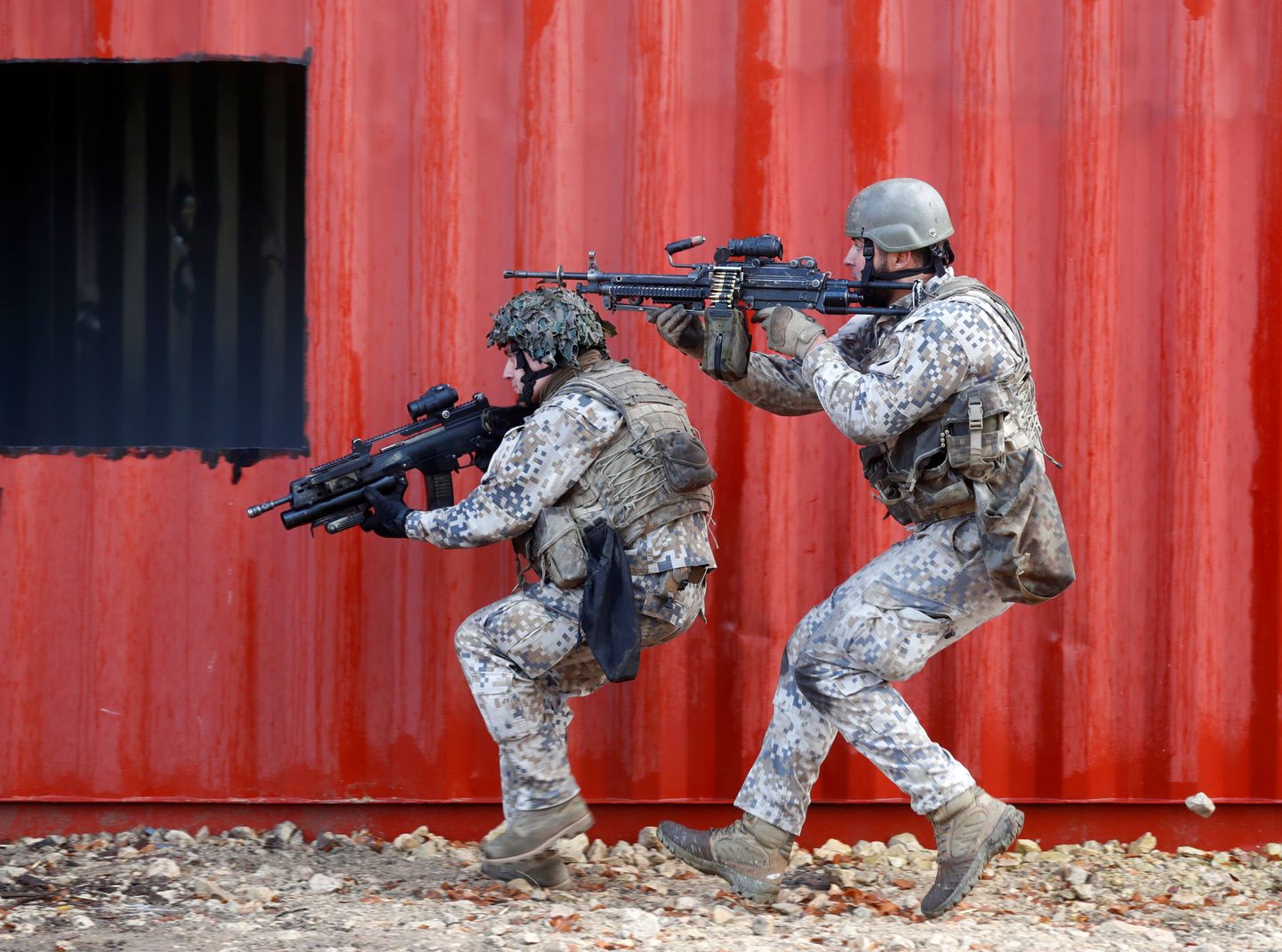 Läti sõdurid harjutavad linnalahingute pidamist. Foto on illustratiivne