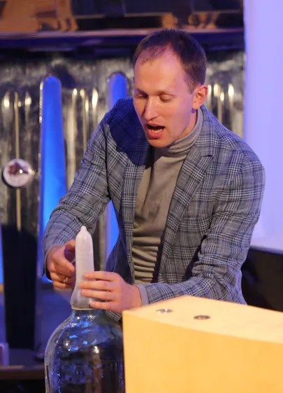 Aigar Vaigu aktsioonis.