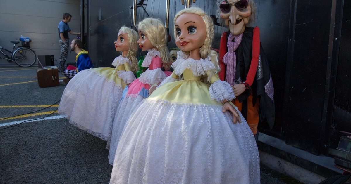 Algab nukuteatrite festival «Teater kohvris»