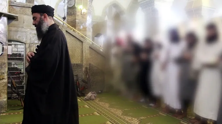 Kaader Islamiriigi 2014. aasta propagandavideost, millel on näha selle terrorirühmituse juhti Abu Bakr al-Baghdadit