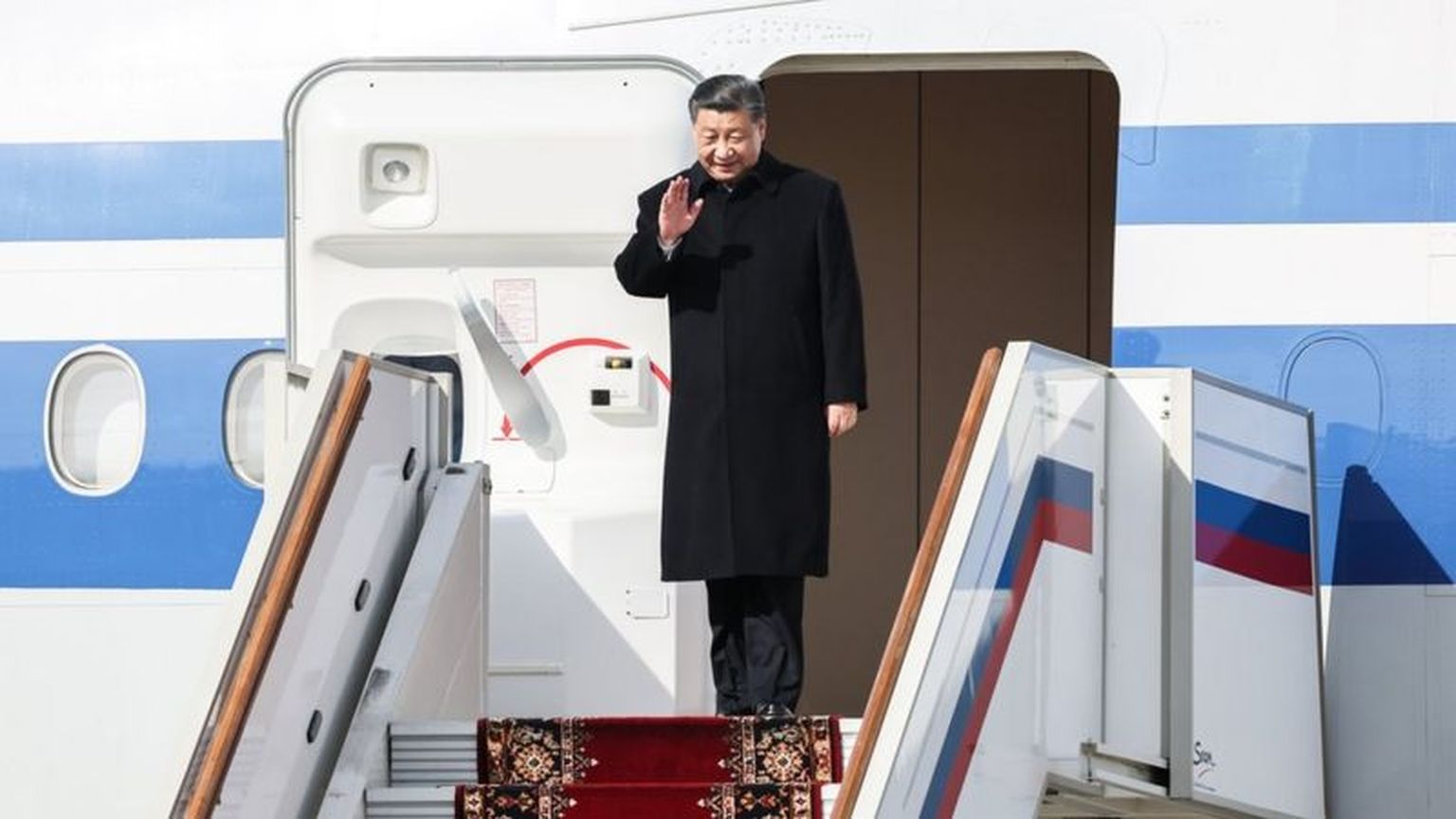 Лидер Китая в аэропорту "Внуково".