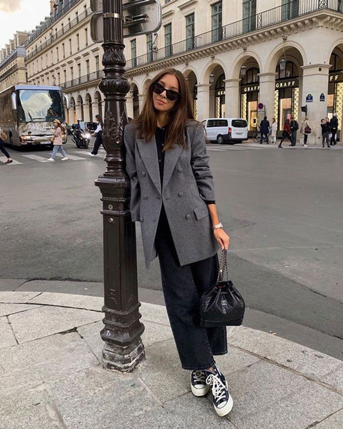 С чем носить женский серый пиджак: 13 стильных образов
