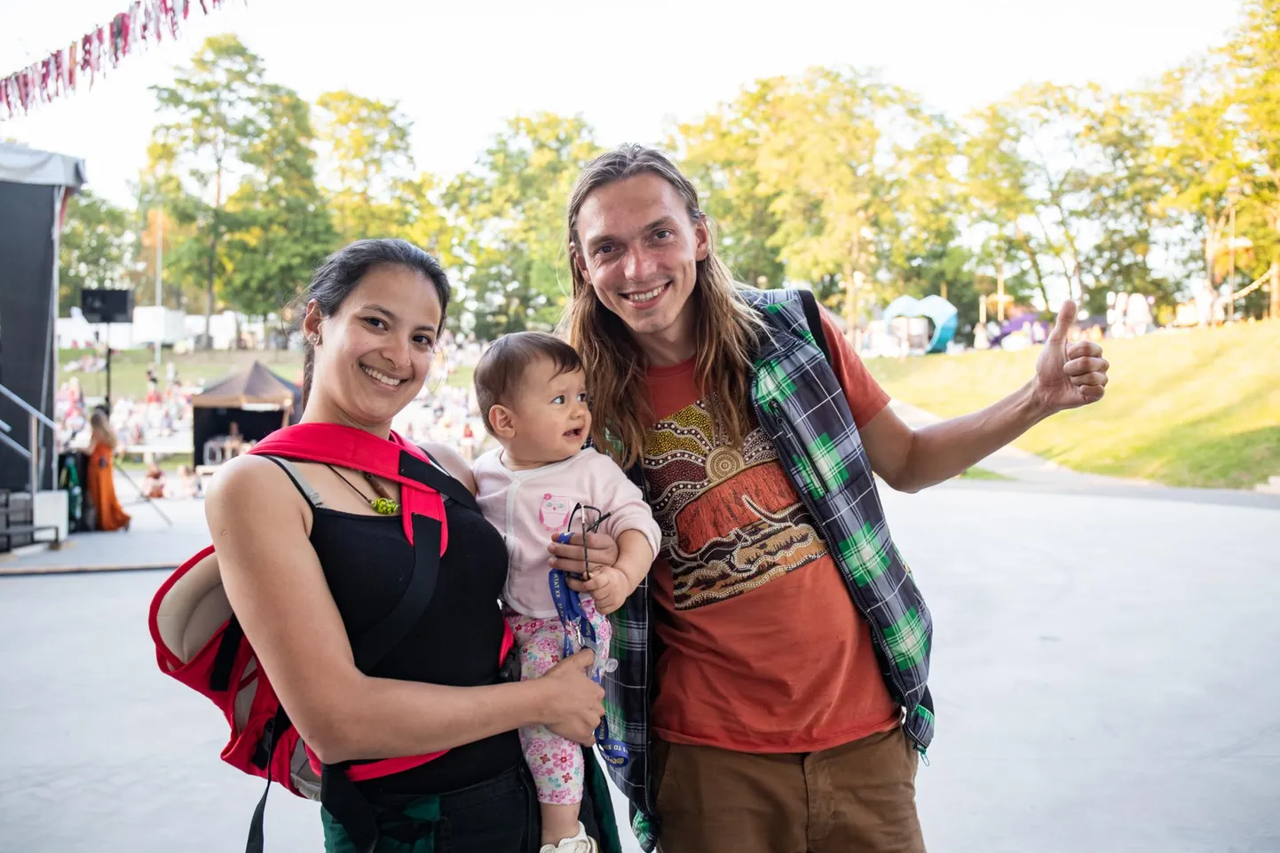 Võistluse "Kas tunned maad?" 2019. aasta võitjapaar vasakult Ariana Gonzolez Segovia ja Illar Vassilenko.