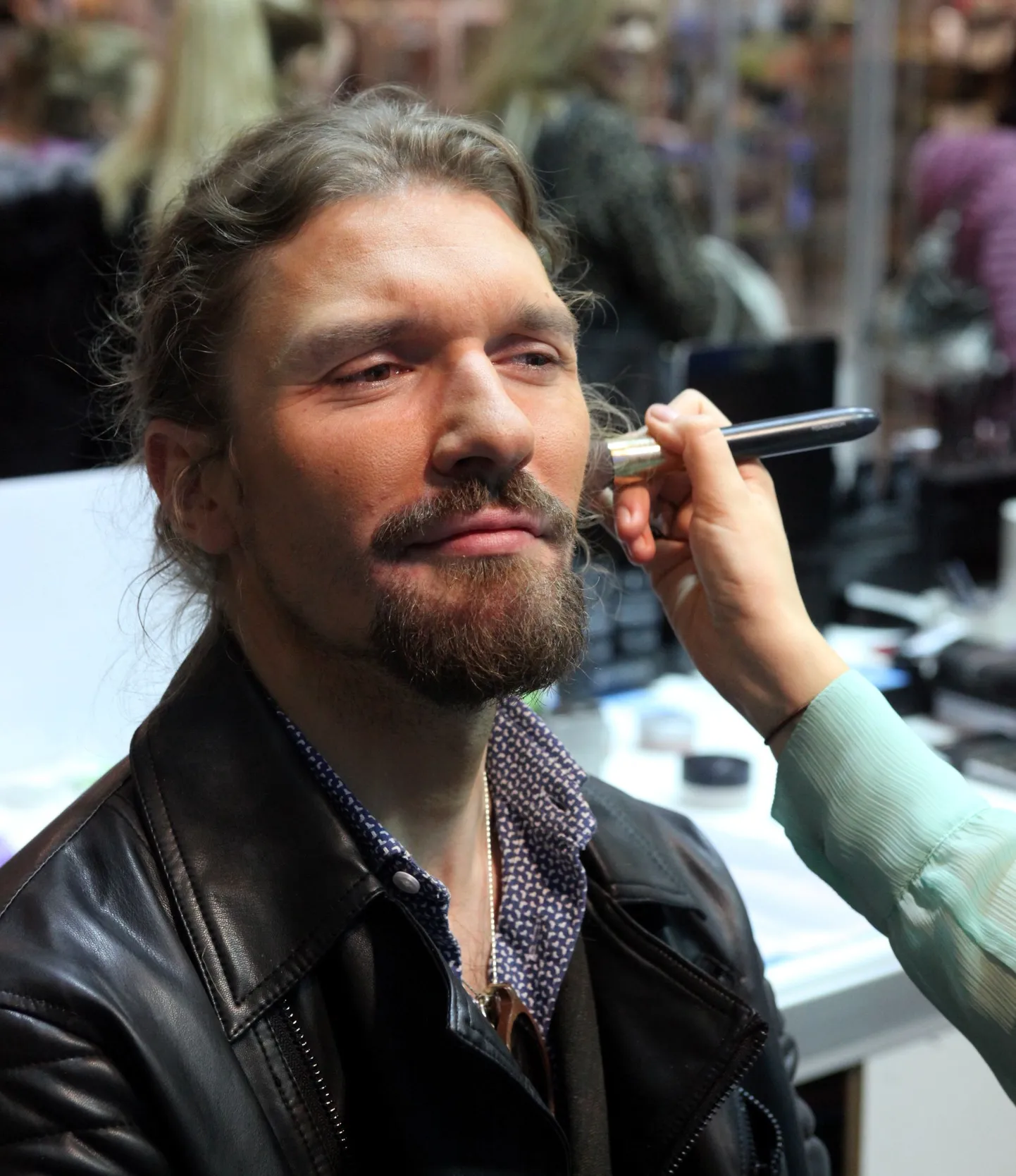 VIP Ilu sõnum 11.10.2015
Ed sai palgeile moodsa meigi