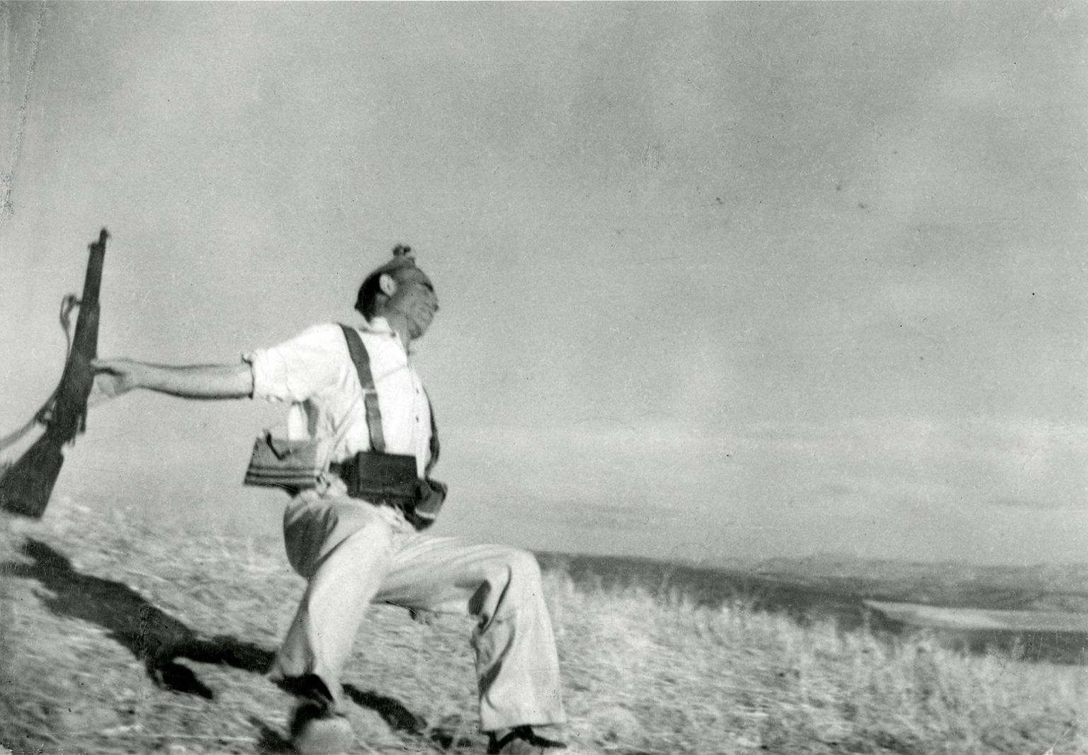 Robert Capa «Langev sõdur». Cerro Muriano, Cordoba rinne, Hispaania, 5. september 1936