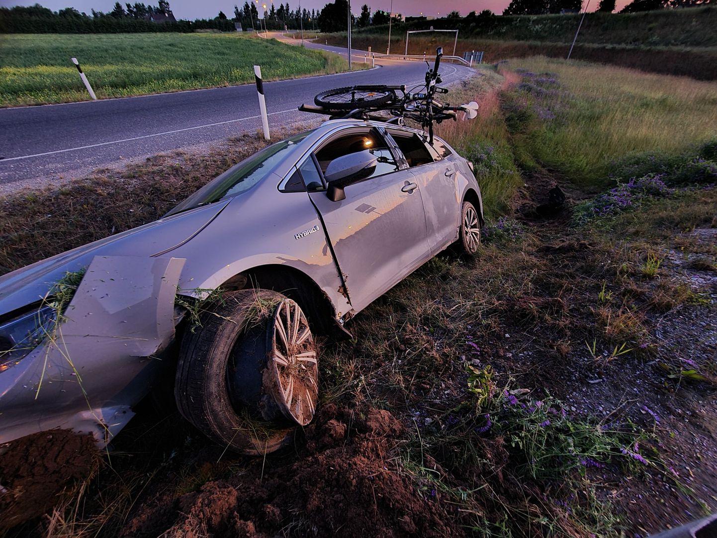 Авария в Тартумаа на шоссе Таллинн-Тарту-Выру-Лухамаа.
