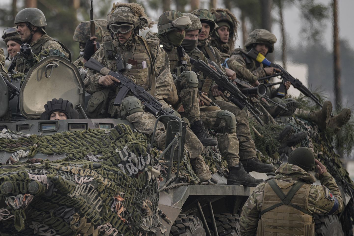 Ukraina sõdurid 31. märtsil pealinna Kiievi lähedal
