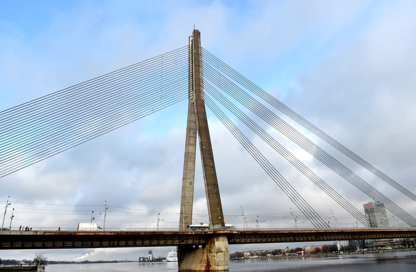 Vanšu tilts.
