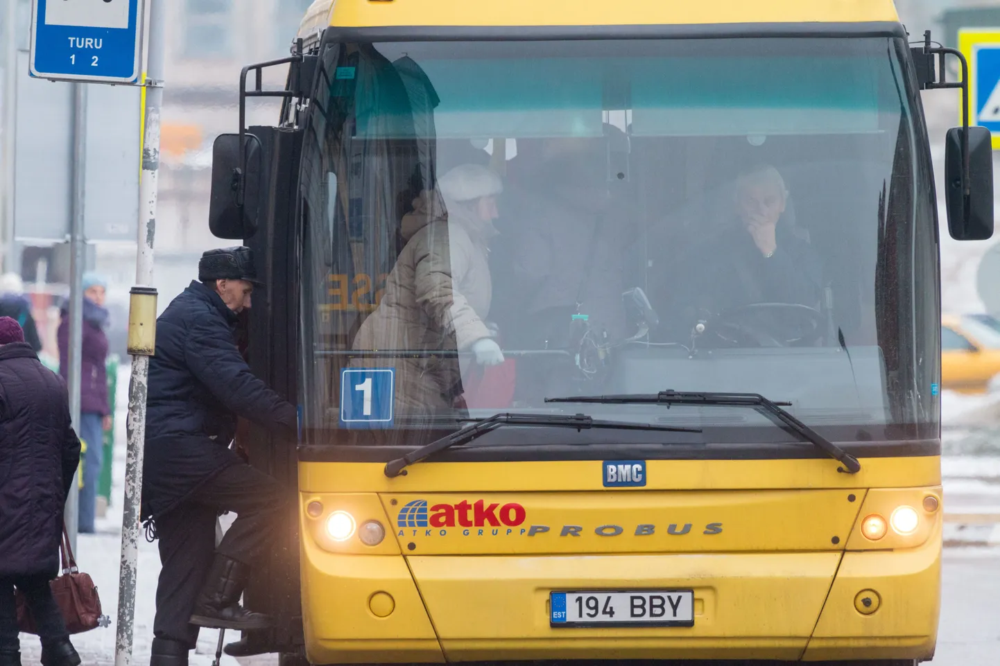 Atko linnaliinibuss,
