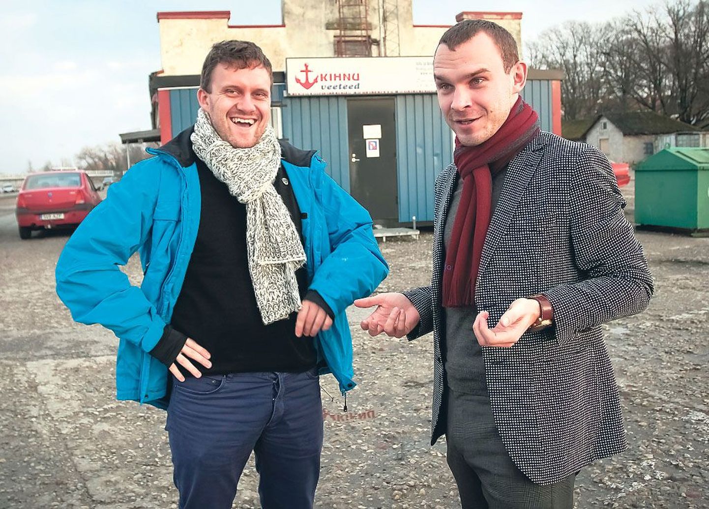 AS Kihnu Veeteede nõukogu liikmed Sander Kilk (vasakul) ja Kaspar Kokk lubasid Kihnu nime Eesti meretranspordi suurel kaardil hoida isegi siis, kui firma peaks kunagi hakkama Rootsi vahet kurseerima.