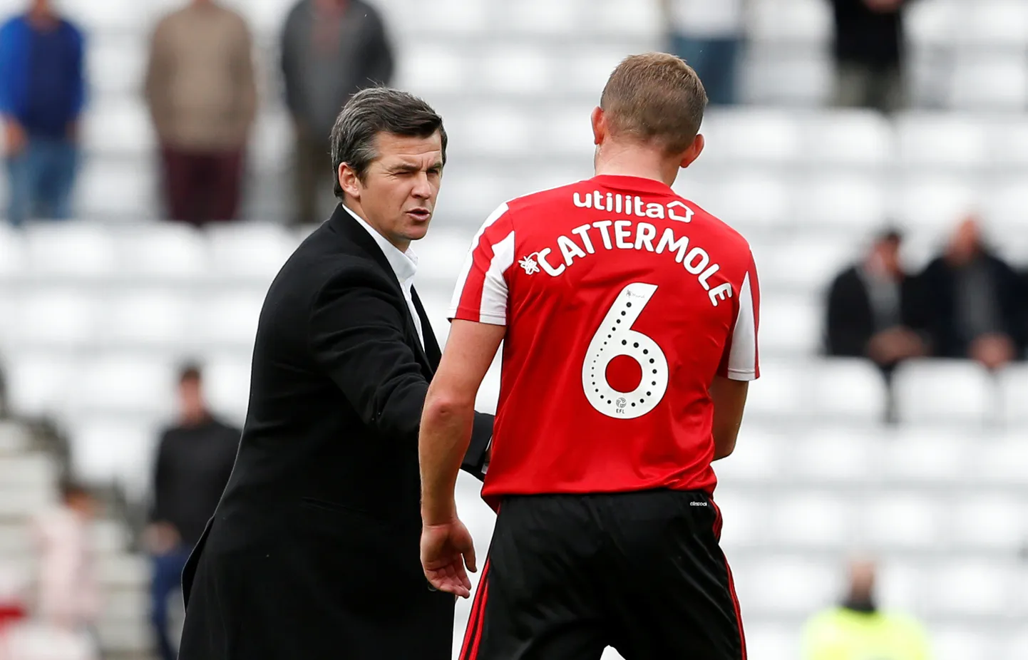 Jalgpallisaapad on kappi pandud ja Joey Barton maitseb nüüd peatreenerileiba