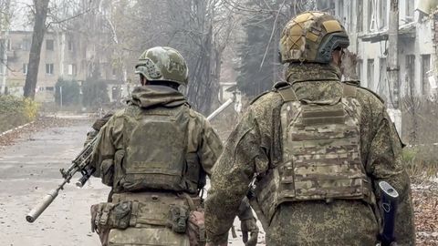 Kremlis pieļauj, ka Donbasā varētu netikt izvietoti militārie spēki