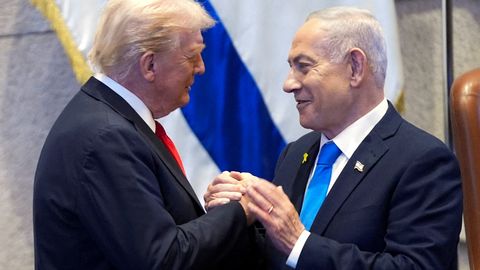 Trump palub Iisraeli presidendil Herzogil Netanyahule armu anda