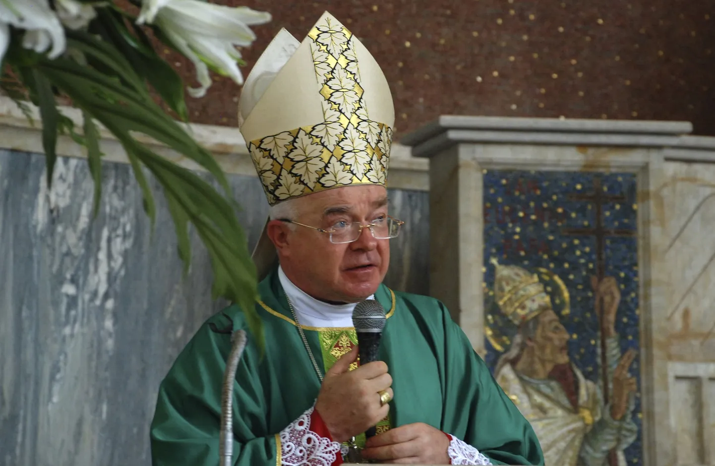Josef Wesolowski 2009. aastal Dominikaani Vabariigis