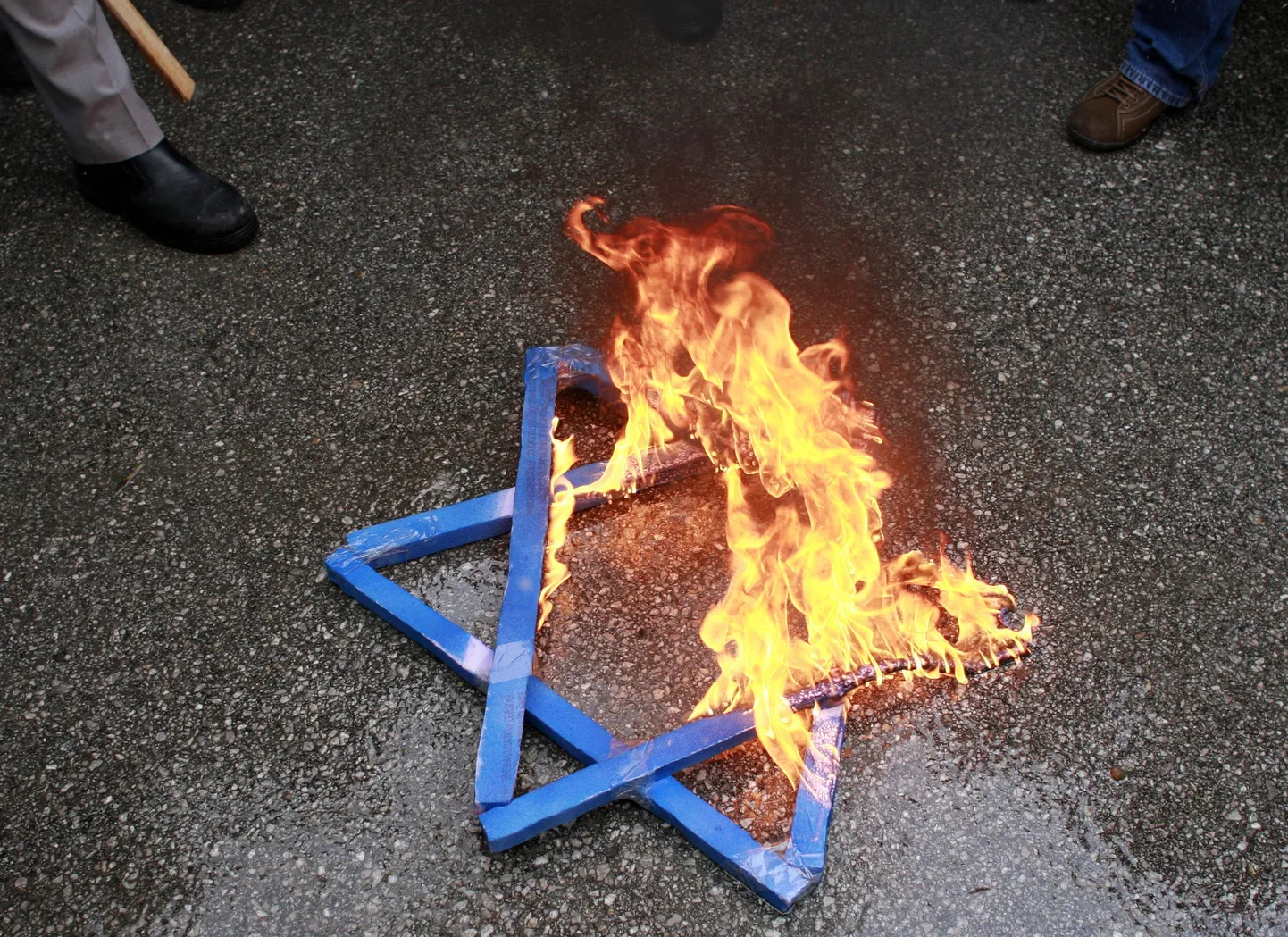 Iisrael taunis antisemitismi levikut.