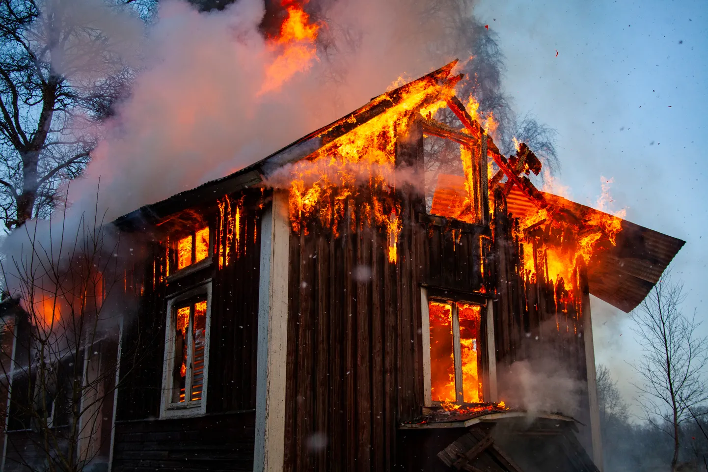 Пожар в доме. Иллюстративное фото.