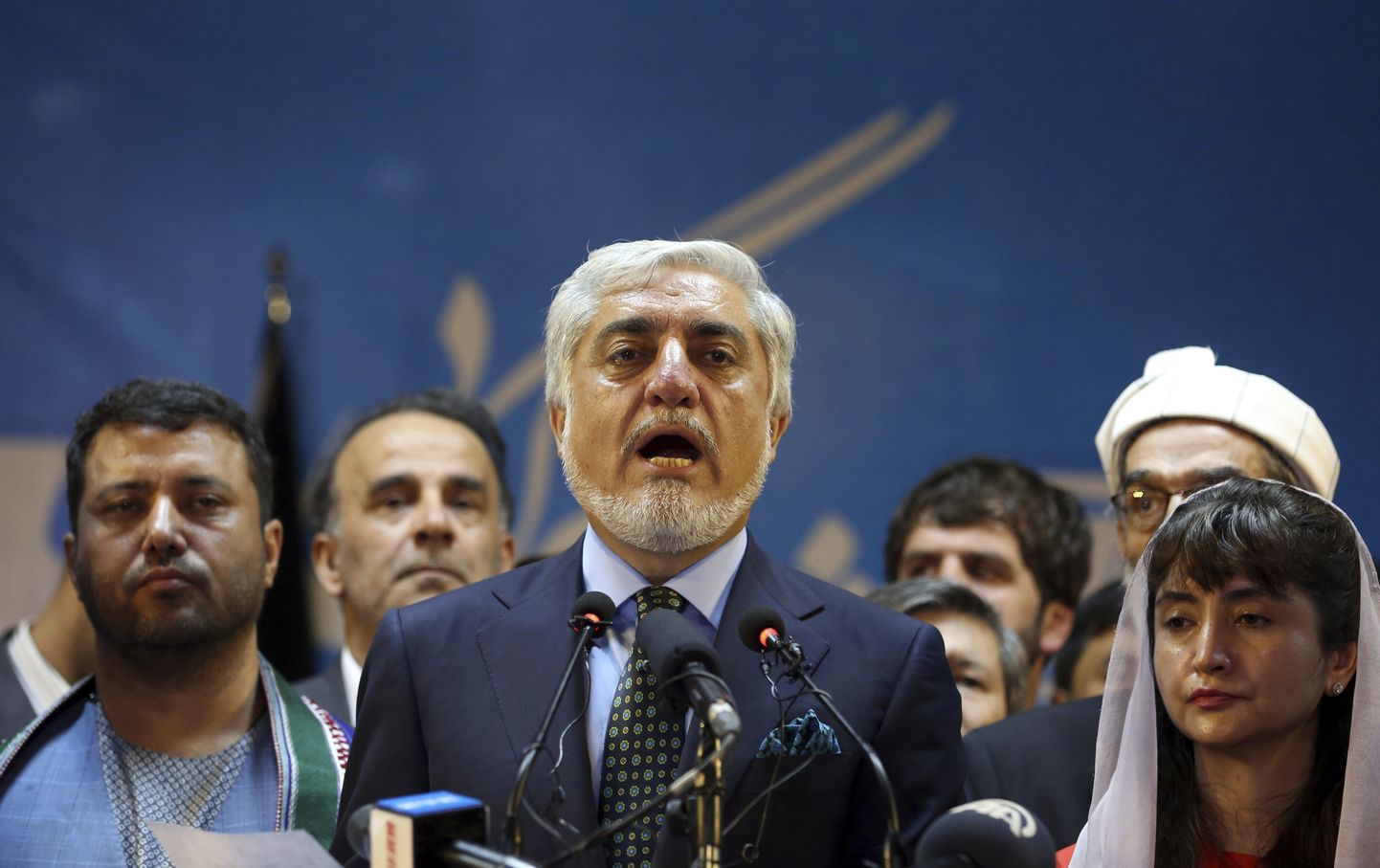 Afganistani kõrgeim täidesaatev ametnik ja presidendikandidaat Abdullah Abdullah esmaspäeval Kabulis pressikonverentsil.
