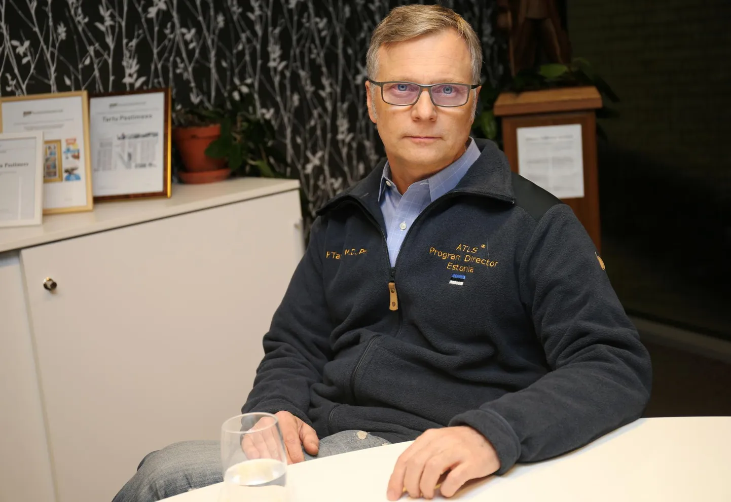Professor Peep Talvingule on Tartu ülikool oluline, sest ta tunneb, et tal on midagi anda. Ta ei tööta enam kliinikumis arstina ja sellest on tal kahju.