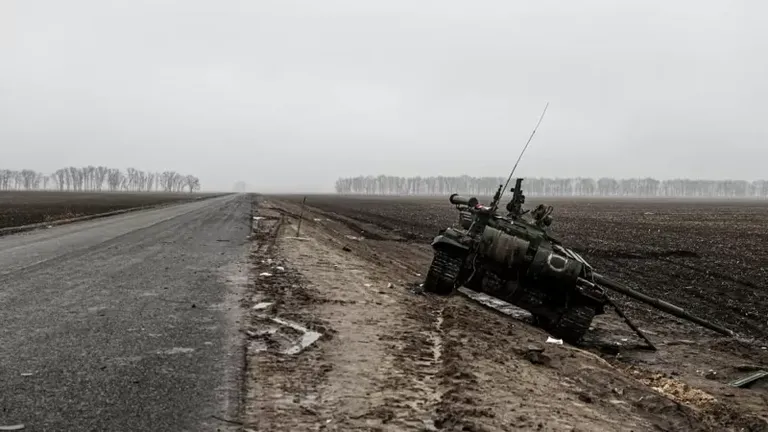 Российские танки становились в ряде случаев легкой добычей маневренных и современно вооруженных украинских подразделений