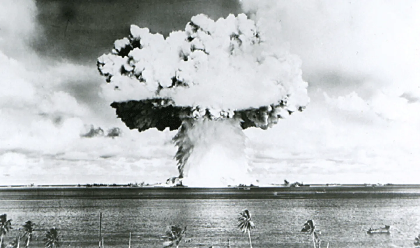 ASV kodolizmēģinājums Bikini atolā 1946. gadā
