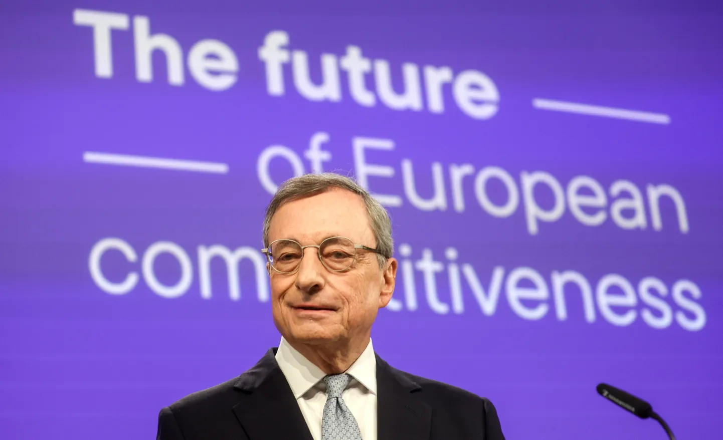 Endine Euroopa Keskpanga president ja Itaalia peaminister Mario Draghi tutvustab ELi konkurentsivõime raportit.
