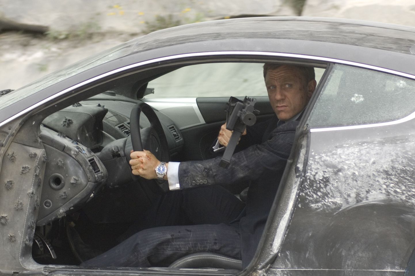 Daniel Craig filmis «007: Veidi lohutust»
