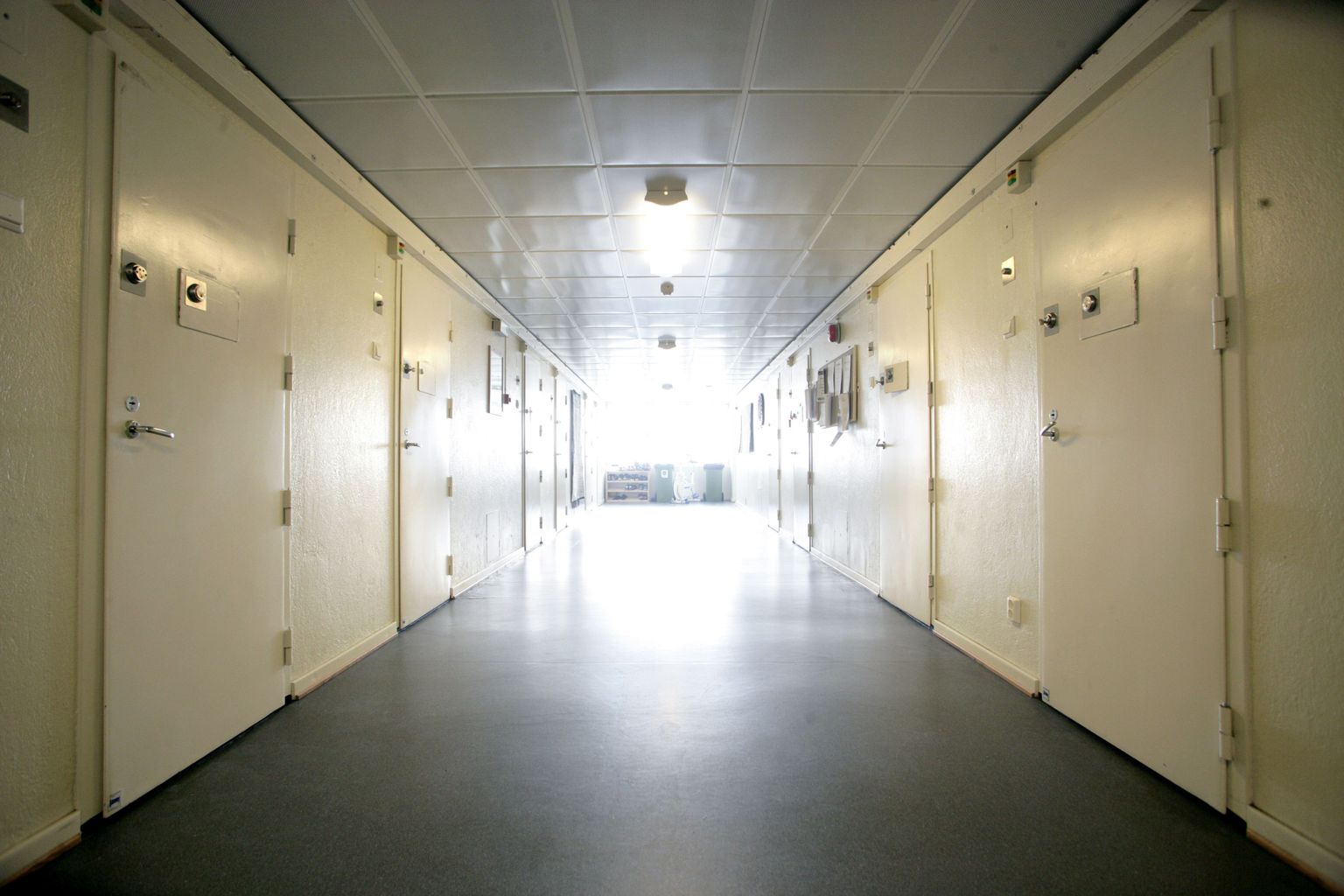 Taani vanglaametnikud: vanglad on gängide kontrolli all