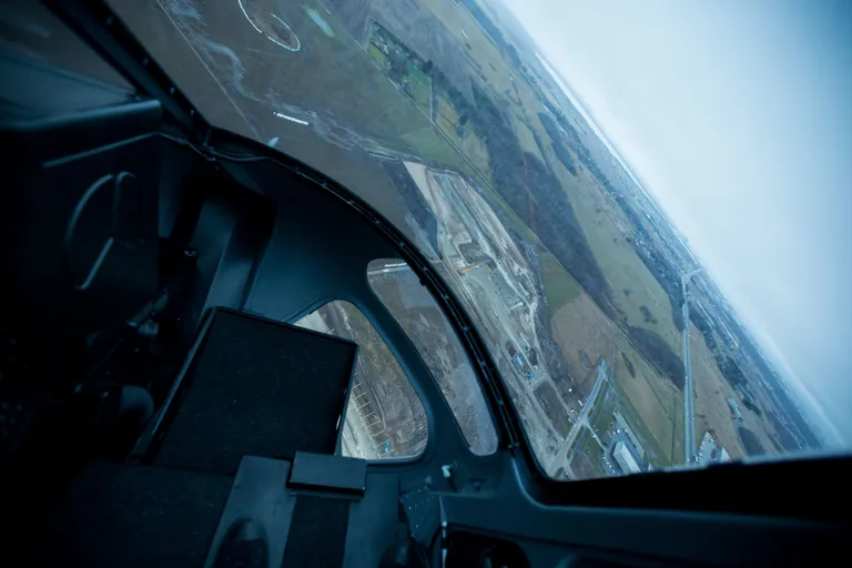 Enstrom 480B sobib väga hästi vaatluslendudeks, sest vaatleja, olgu selleks siis piirivalvur või keskkonnainspektor, istub piloodi kõrval.
