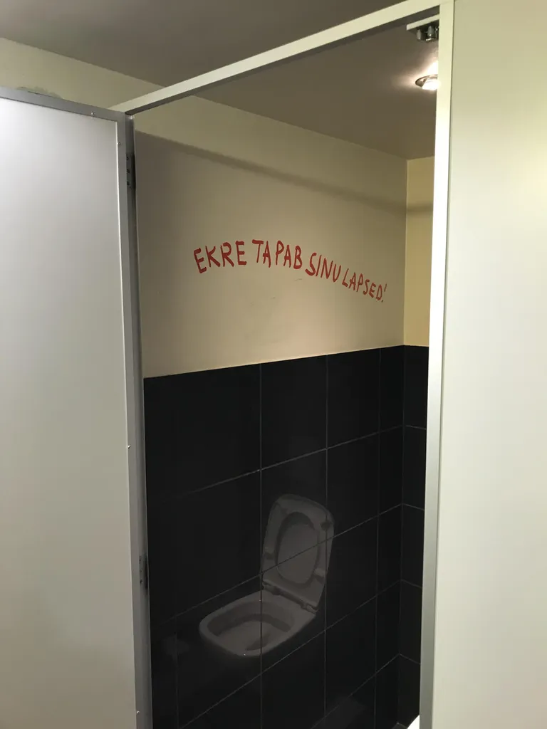 Solarise meeste tualett.